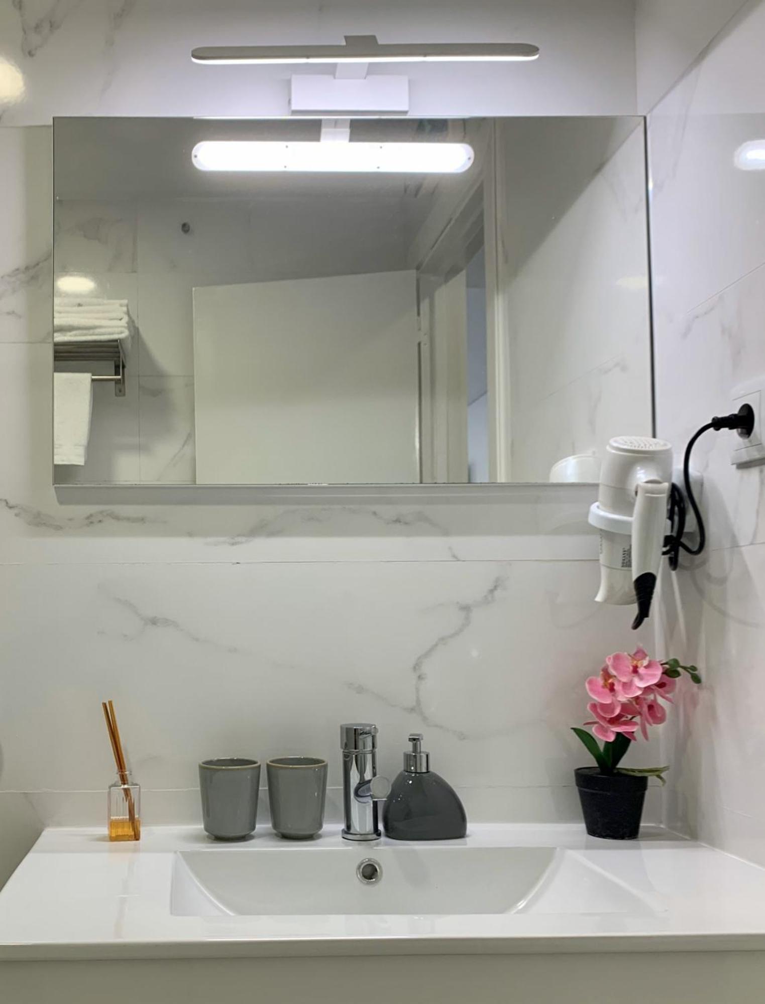 Apartamento Almada Downtown 402 OOporto Exterior foto